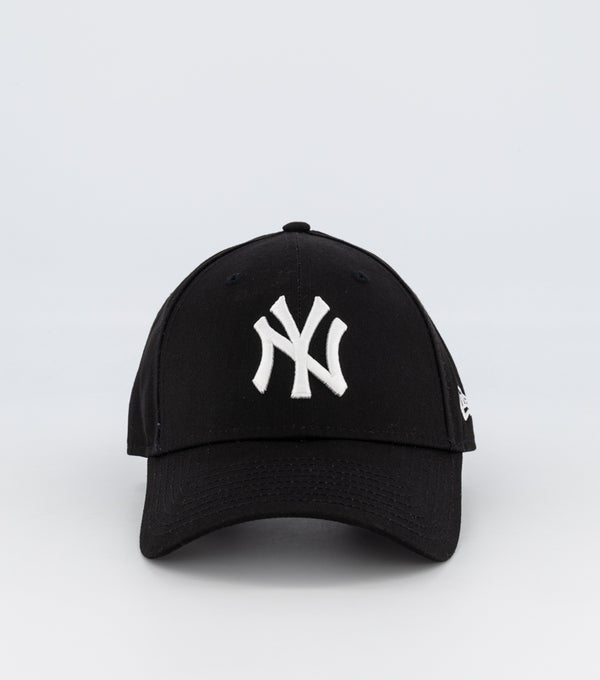 New Era NY Yankees 9FORTY Baseball Cap Black/White