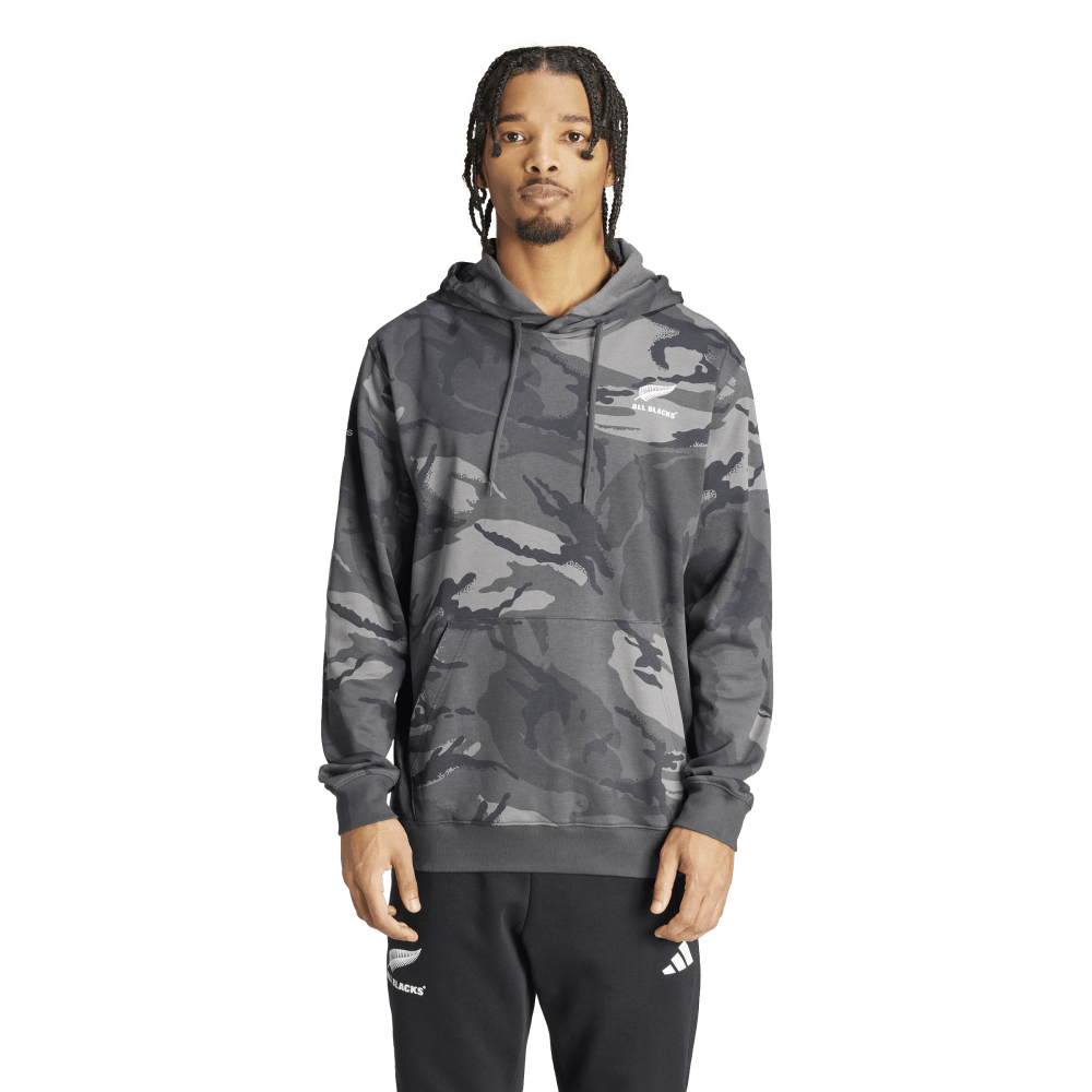IW0242_3_APPAREL_OnModel_StandardView_transparent.png