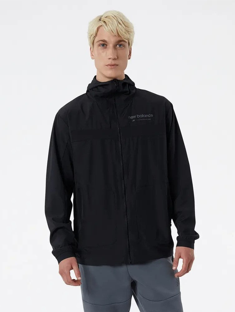 New Balance R.W.Tech Lightweight Woven Jacket Black