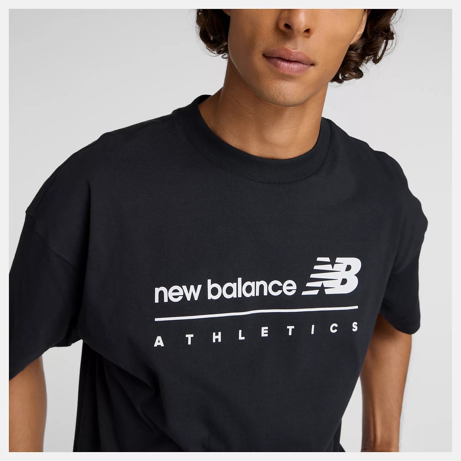 New Balance Linear Graphic T-Shirt Black