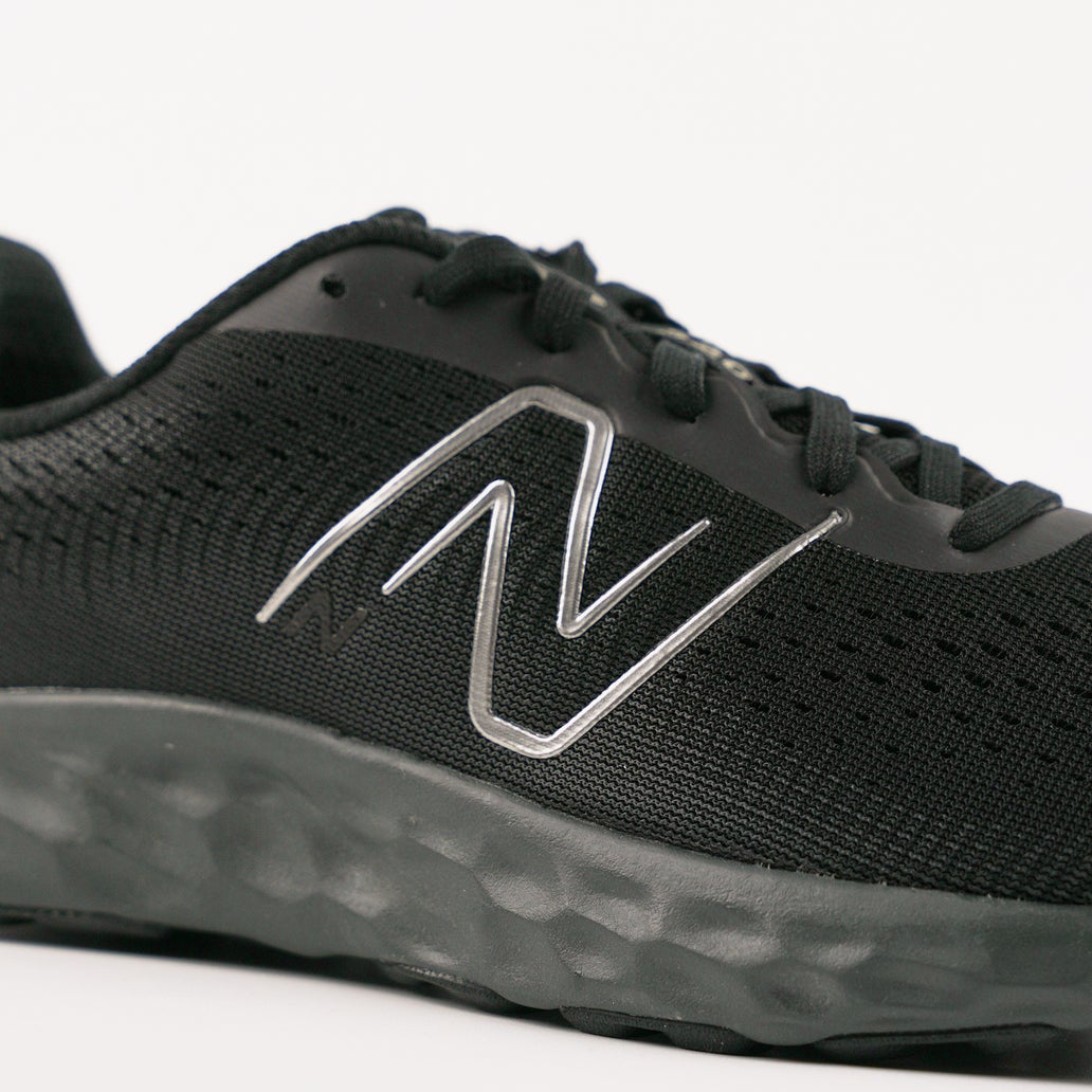 New Balance Men's 520 V8 (4E) Extra Wide Shoe Black