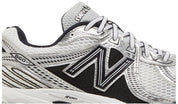 New Balance Men's 860v2 Standard (D) Shoe Silver Black