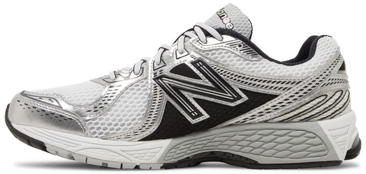 New Balance Men's 860v2 Standard (D) Shoe Silver Black