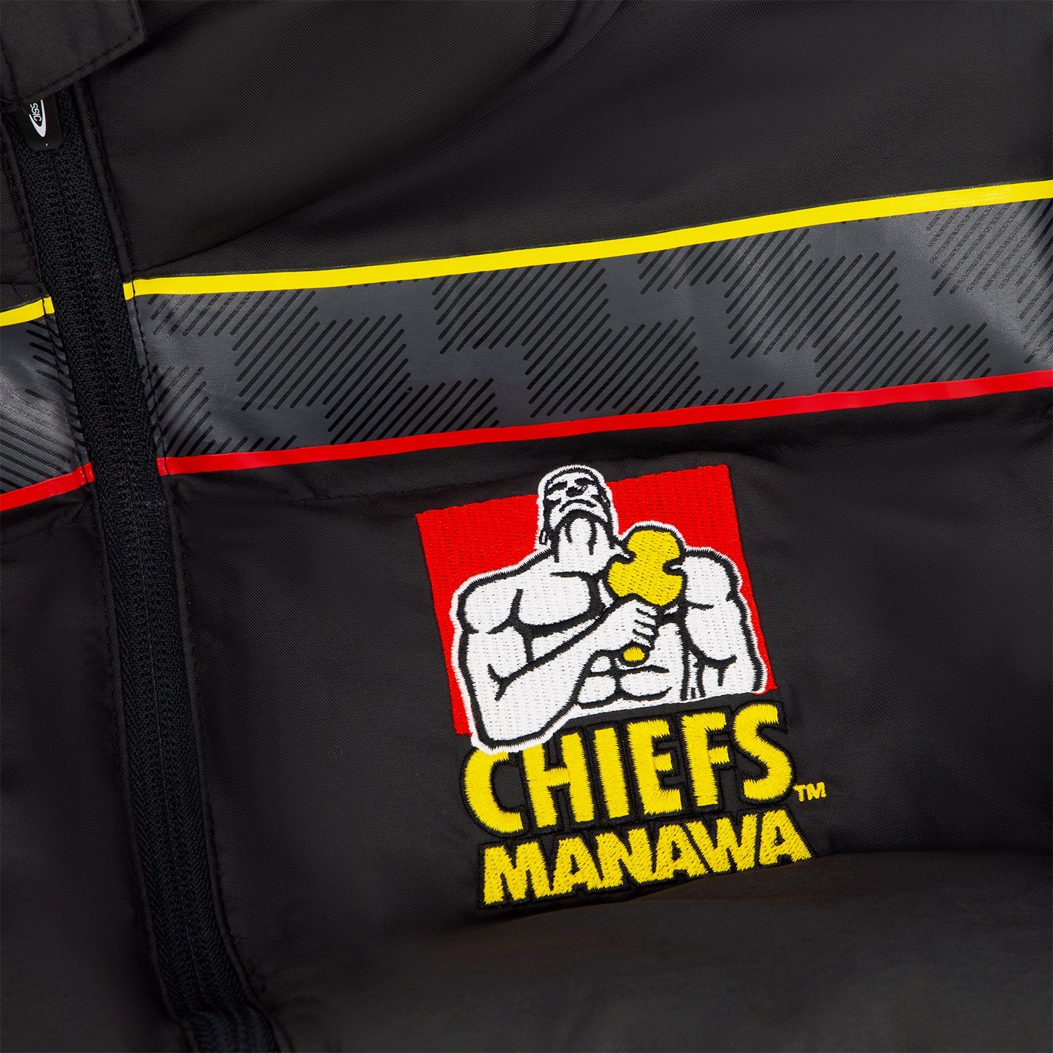 CHIEFS_MANAWALADIESPUFFER_Detail.jpg