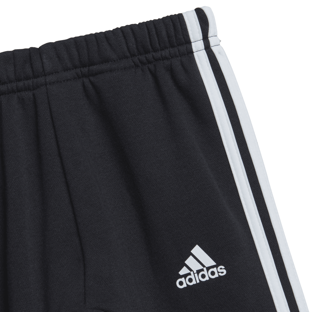 H28835_4_APPAREL_Photography_DetailView2_transparent.png