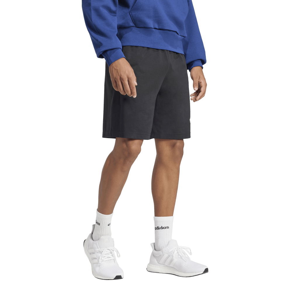 IS6909_4_APPAREL_OnModel_WalkingView_transparent.png