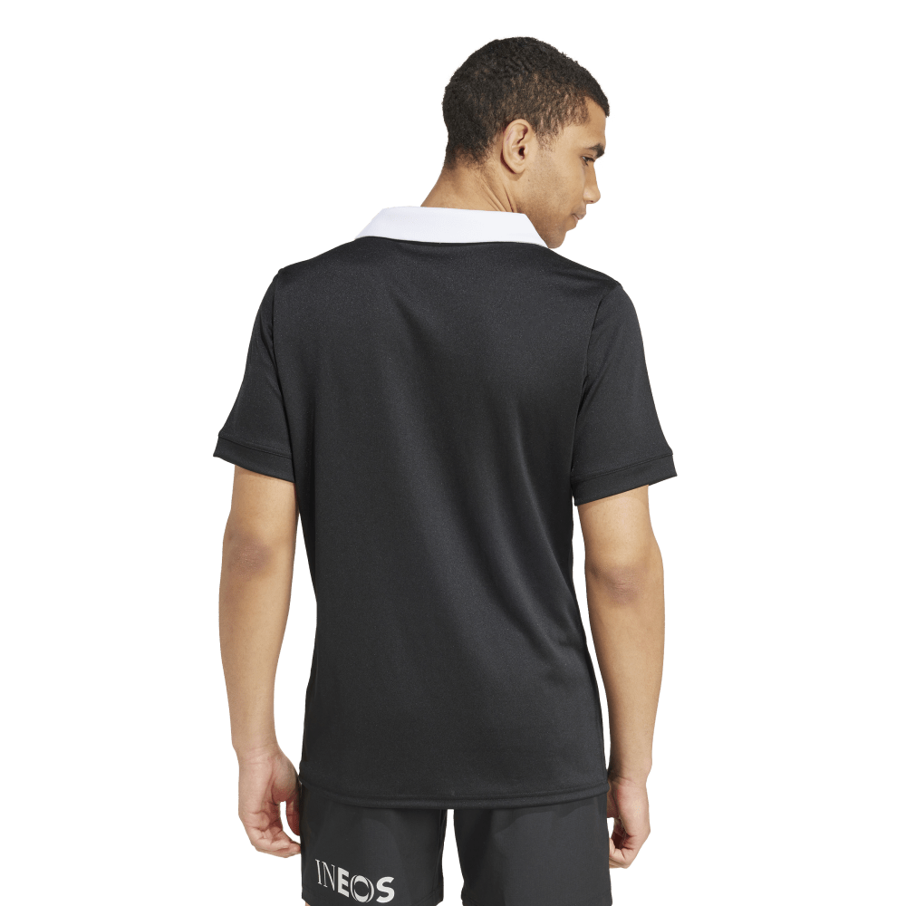 IX3112_6_APPAREL_On_Model_Back_View_transparent.png