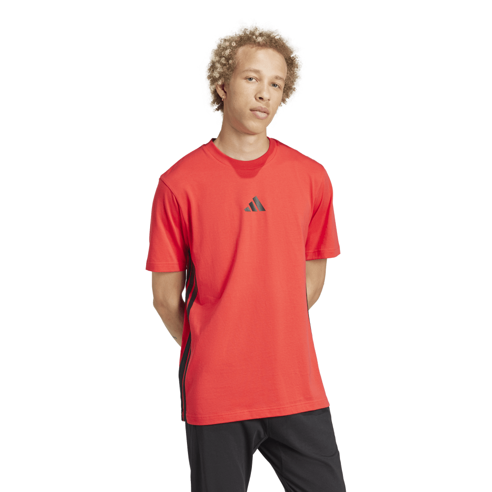 JE6386_5_APPAREL_OnModel_WalkingView_transparent.png