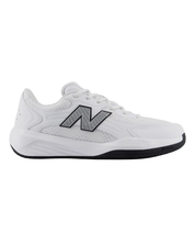 New Balance Women's 696v7 Wide (D) Tennis Shoe White