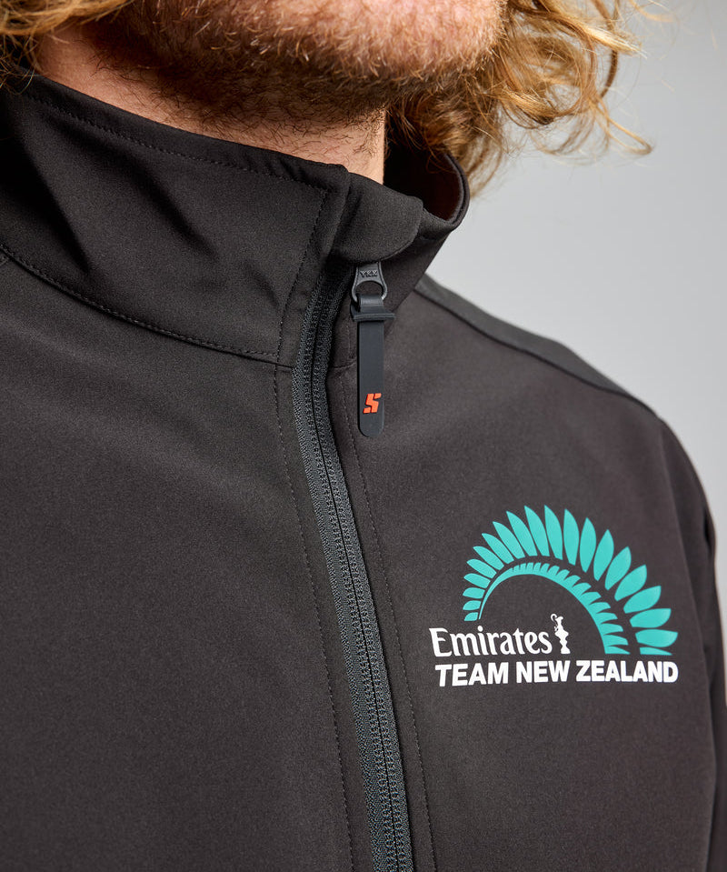 SLAM-ETNZ-Act-Softshell-Jacket-N125002W01_W01_ETNZACTSOFTSHELLJACKET_D1_035A_04195.jpg