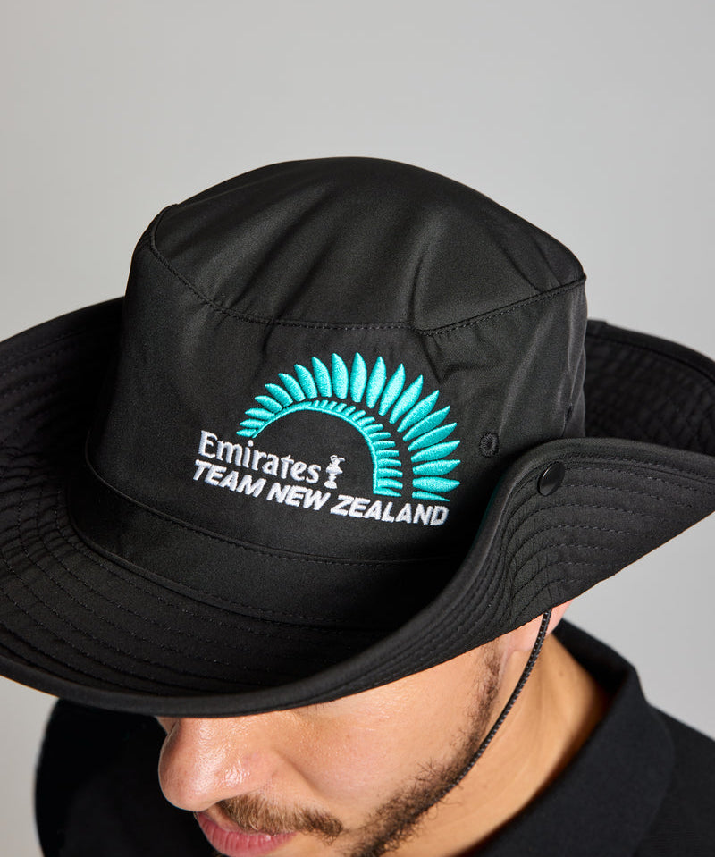 SLAM-ETNZ-Brimmed-Hat-N461004W01_W51_ETNZBRIMMEDHAT_D1_097A_07351.jpg