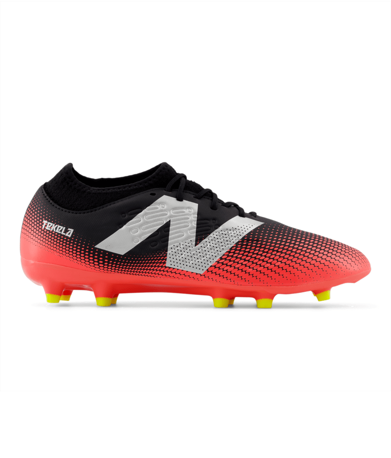 New Balance Men's Tekela Magique FG V4+ Wide (2E) Boot
