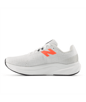 New Balance Women's FuelCell Propel v5 Wide (D) Shoe White/Red