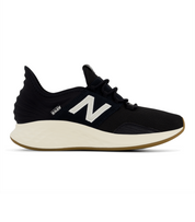 New Balance Women's Fresh Foam ROAV Standard (B) Shoe Black