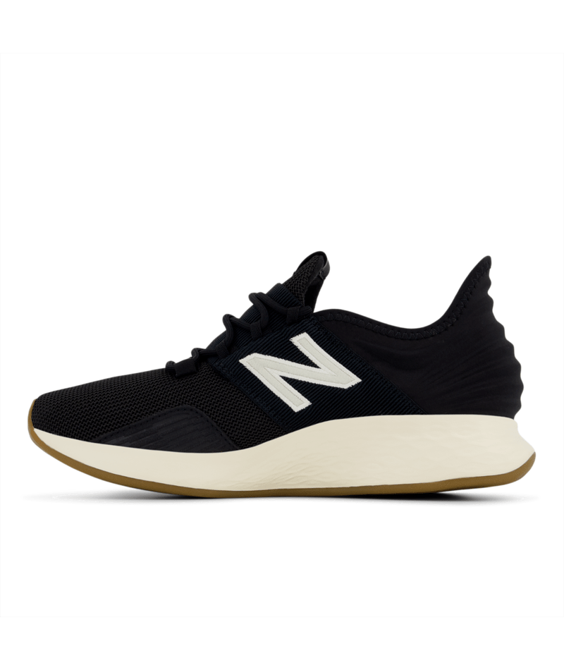 New Balance Women's Fresh Foam ROAV Standard (B) Shoe Black