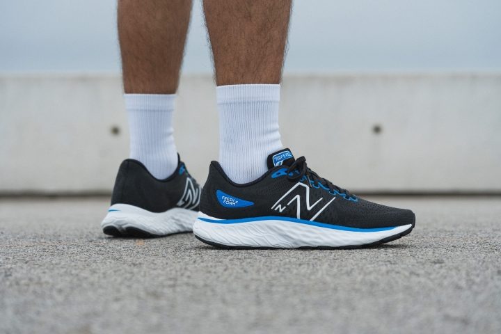 New Balance Men's Fresh Foam X EVOZ v3 Wide (2E) Shoe Black/Blue Oasis