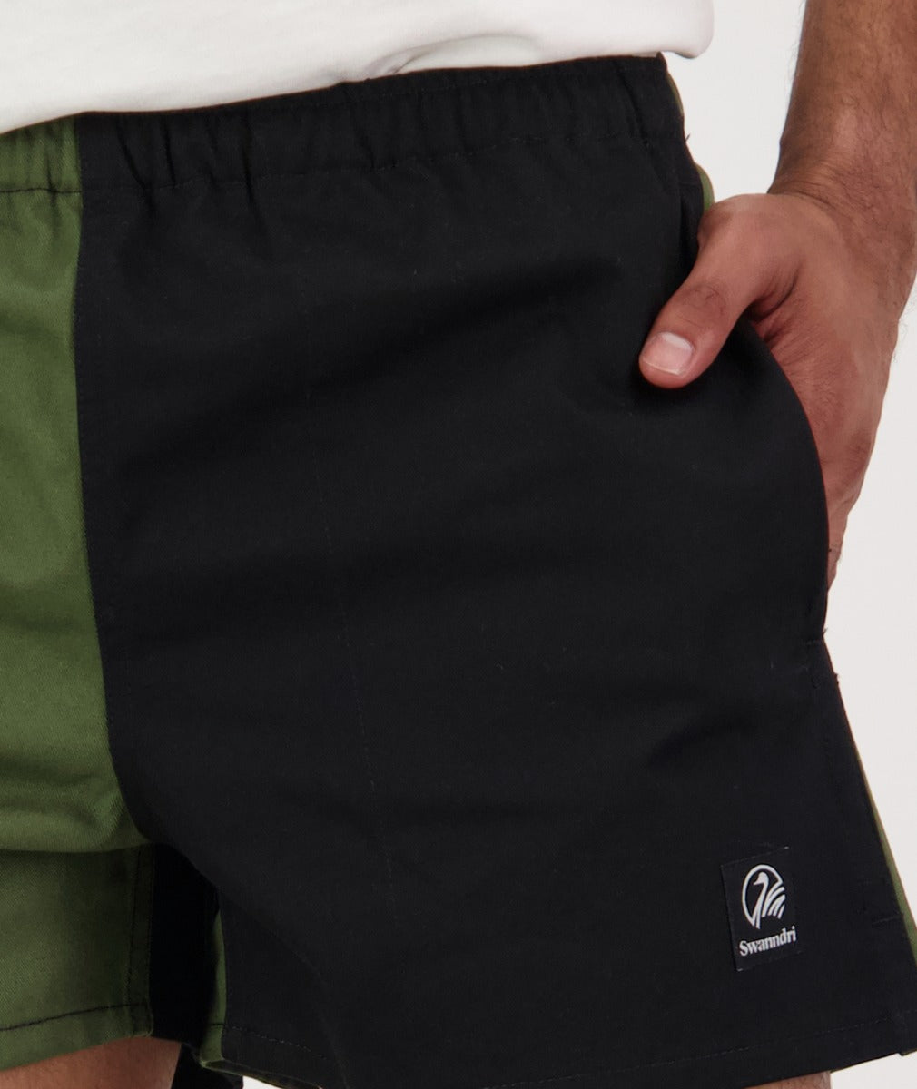 ss2431014m_chequered_rugby_short_olive_black_fullbody_04.jpg