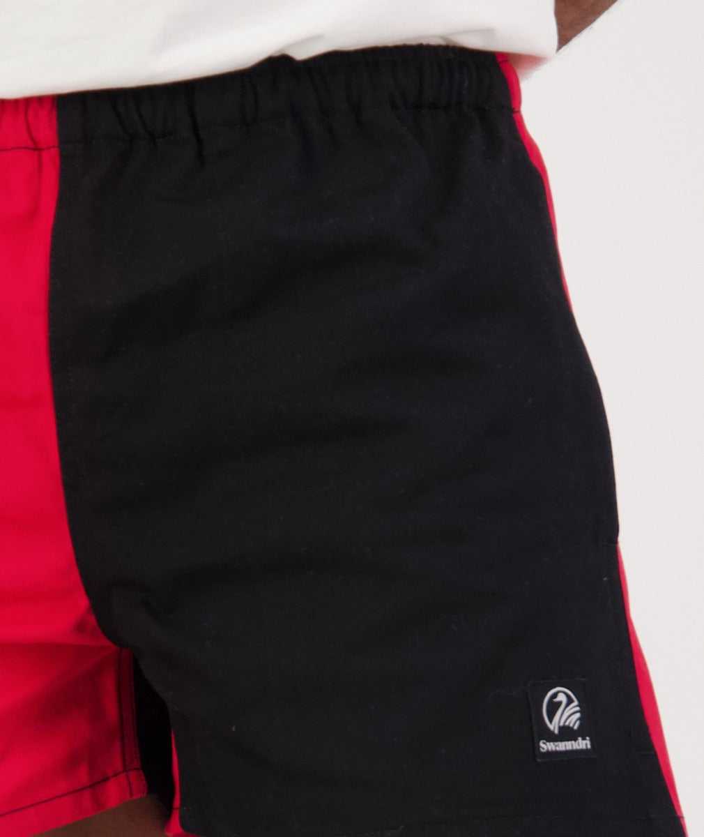 ss2431014m_chequered_rugby_short_red_black_fullbody_04.jpg